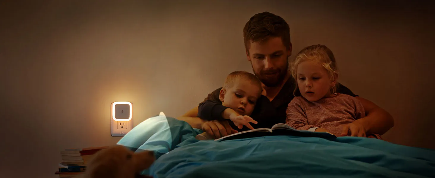 Sujeet Night Light Review: Plug-In Dusk-to-Dawn Value image 9